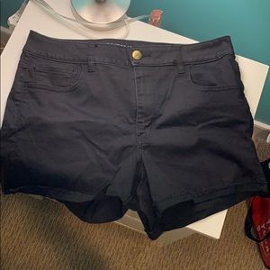 AE hi rise shortie black shorts